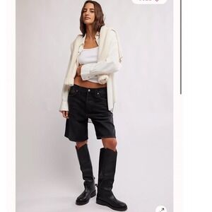 We The Free Montana Shorts In Black Size 25 NWT Free People Bermuda Jorts